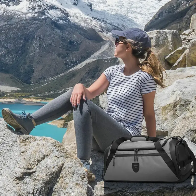 Sac de sport avec compartiment chaussures aventure femme