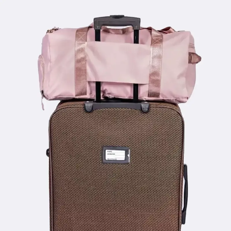 Sac de sport gym avec poches humides sur valise