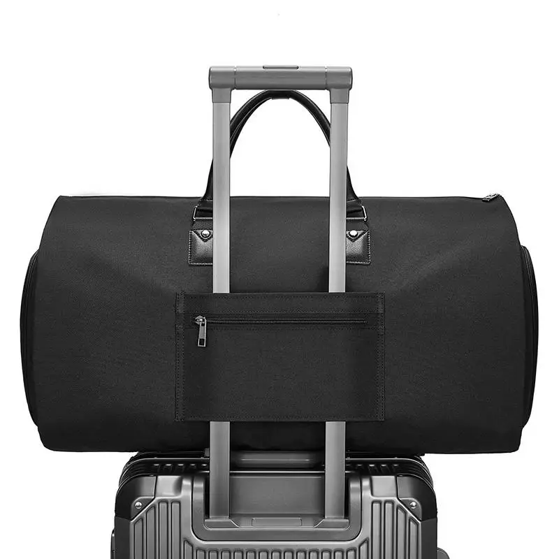 Sac de voyage pour homme luxe sur valise