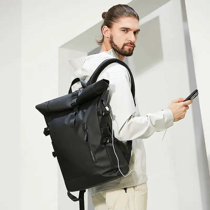 Sac à dos imperméable 25l roll top pratique et élégant pour voyager épaule