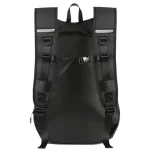Sac à dos moto avec porte casque étanche et polyvalent bretelles Sac à dos moto avec porte casque étanche et polyvalent bretelles