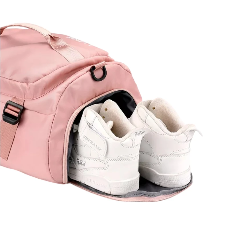 Sac à dos pour femme pour aller au sport ou voyager bordeau