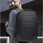 Sac à dos pour homme d'affaire polyvalent et résistant avec port USB porté Sac à dos pour homme d'affaire polyvalent et résistant avec port USB porté
