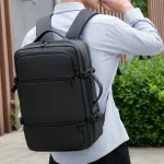 Sac à dos pour homme élégant et résistant pour voyage connecté porté Sac à dos pour homme élégant et résistant pour voyage connecté porté