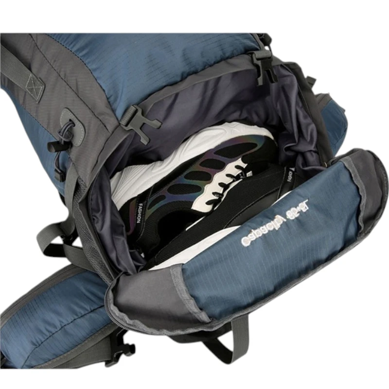 Sac à dos randonnée 70L ultra léger et imperméable chaussures