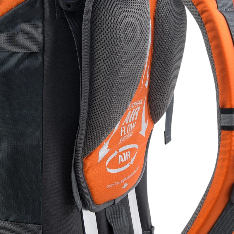 Sac à dos randonnée ergonomique avec grande capacité et housse imperméable brtelles
