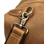 Sac de voyage en cuir cabine détail