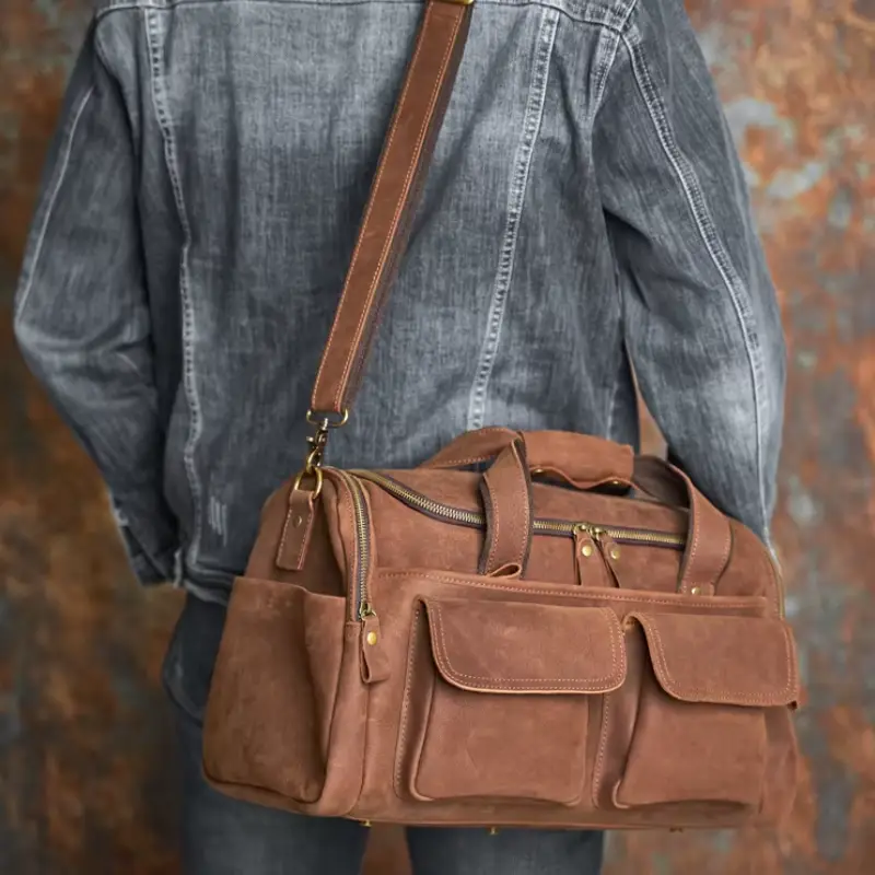 Sac de voyage en cuir marron bandoulière