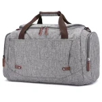 Sac week end avec poche pratique et imperméable gris
