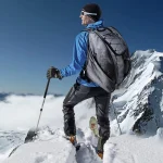 Sac à dos de ski étanche et résistant parfait pour l'aventure hivernale lifestyle Sac à dos de ski étanche et résistant parfait pour l'aventure hivernale lifestyleSac à dos de ski étanche et résistant parfait pour l'aventure hivernale lifestyle