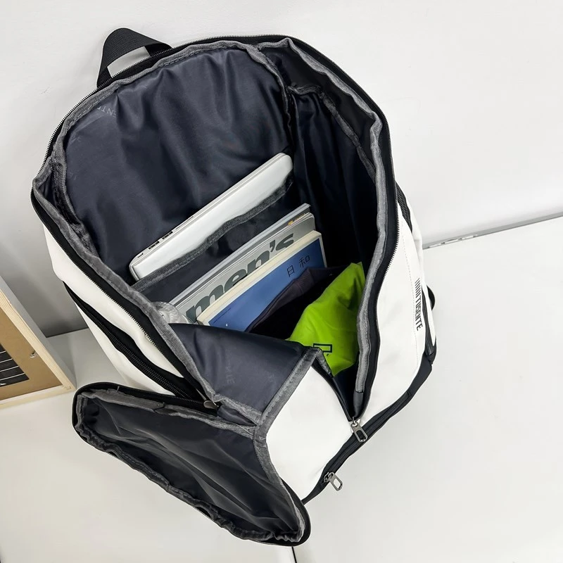 Sac de basket avec filet externe urbain résistant ouvert