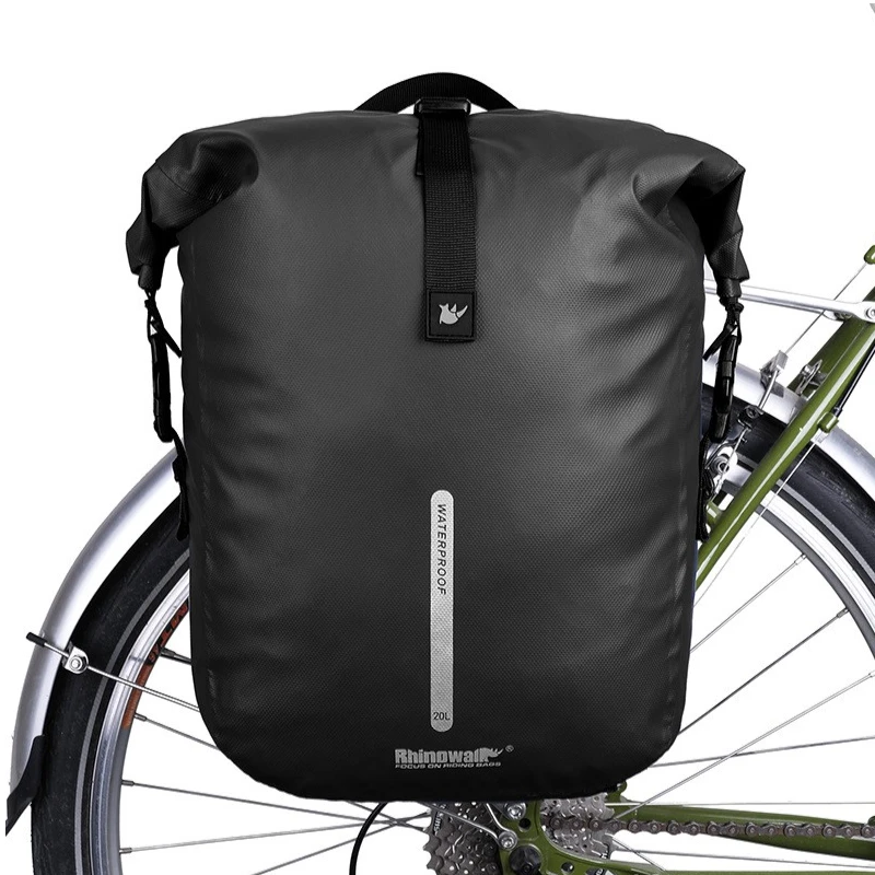 Sacoches vélo ville imperméables sur vélo