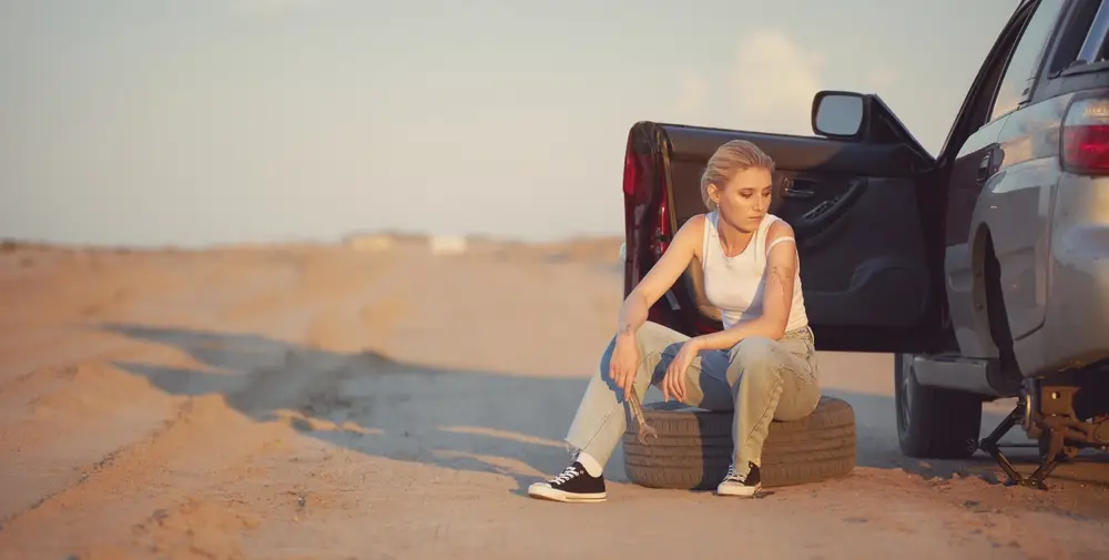 10 indispensables mode pour partir en road trip avec style Look décontracté, mais toujours stylé
