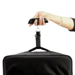 Pèse bagage portable idéal pour voyager léger avec valise